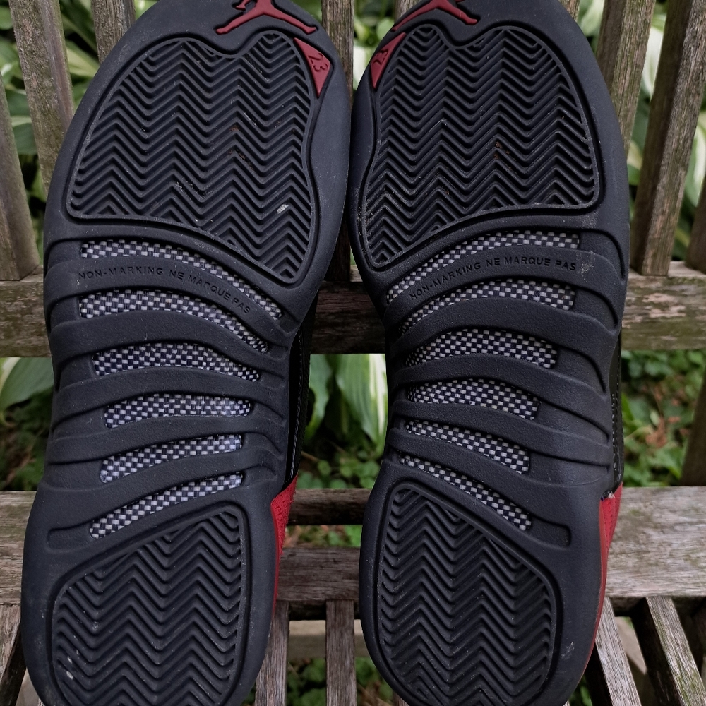 Jordan 12 Retro Reverse Flu Game GS Size 7Y (153265-602) - Picture 11 of 13